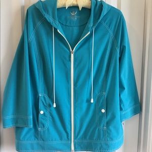 Chico’s Zenergy size 3 Turquoise 3/4 sleeve light weight jacket.